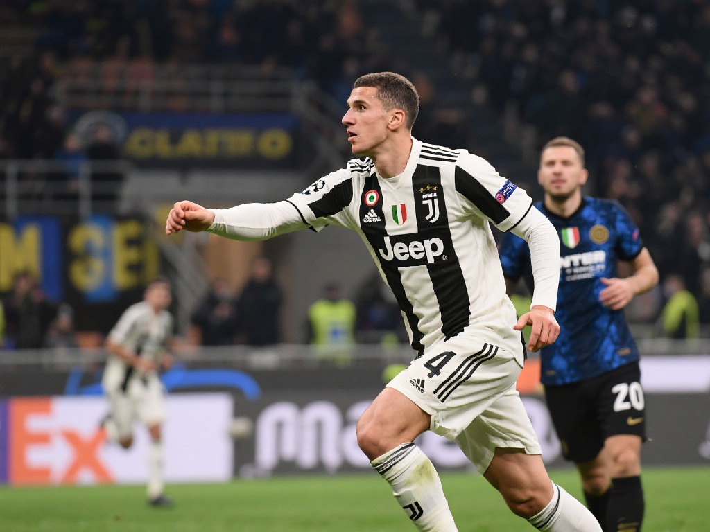 特蒙德和曼 特蒙德和曼